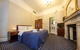 Regency House Hotel 3*